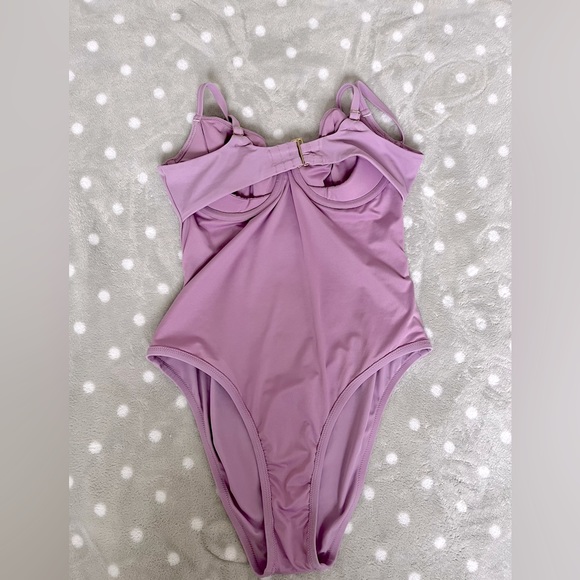 Victoria’s Secret swimsuit. Color: Lila. Size: L/M - Picture 7 of 7
